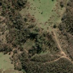 Satellite imagery of Round Hill, AU