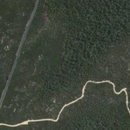 Satellite imagery of Middle Hill, AU