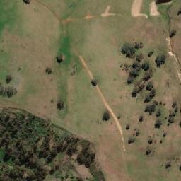 Satellite imagery of Commins Hill, AU