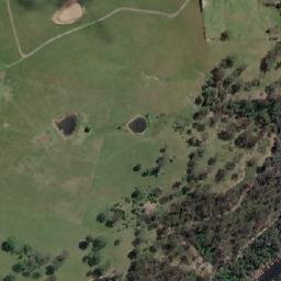 Satellite imagery of Round Hill, AU