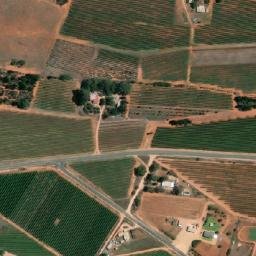 Satellite imagery of Hunt Hill, AU