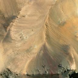 Satellite imagery of Cerro de Los Manantiales, CL