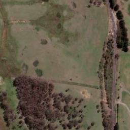 Satellite imagery of Tracys Hill, AU