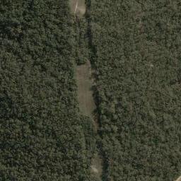 Satellite imagery of Hangers Rock, AU