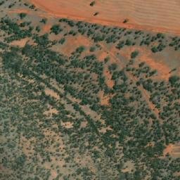 Satellite imagery of Round Hill, AU
