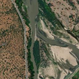 Satellite imagery of Cerro El Molino, CL