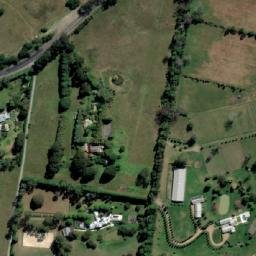 Satellite imagery of Cockatoo Hill, AU