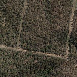 Satellite imagery of Round Hill, AU