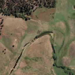 Satellite imagery of Pearces Hill, AU