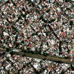 Satellite imagery of Mojón 10, AR