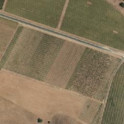 Satellite imagery of McLaren Hill, AU