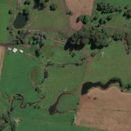 Satellite imagery of McGraths Hill, AU