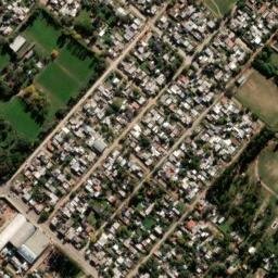 Satellite imagery of Loma Mariló, AR