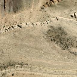 Satellite imagery of Lomas Bayas, AR