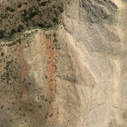 Satellite imagery of Lomas Bayas, AR