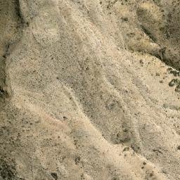 Satellite imagery of Lomas Bayas, AR