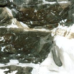 Satellite imagery of Cerro El Portillo, CL