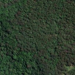 Satellite imagery of Currys Mountain, AU