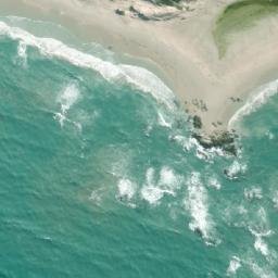Satellite imagery of Die Mond, ZA