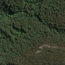 Satellite imagery of Browns Mountain, AU