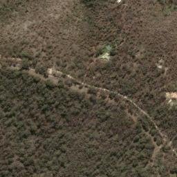 Satellite imagery of Hikers Hill, AU