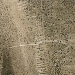 Satellite imagery of Loma de la Mina, AR