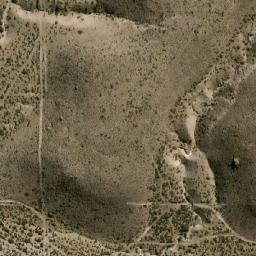 Satellite imagery of Loma de la Mina, AR