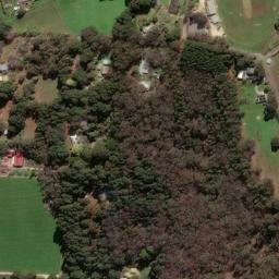 Satellite imagery of Oval Hill, AU