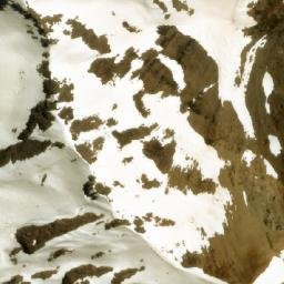 Satellite imagery of Cerro Las Lajas, CL