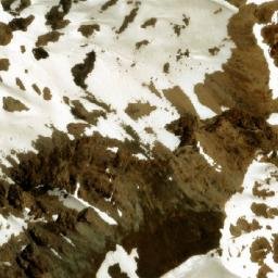 Satellite imagery of Cerro Las Lajas, CL