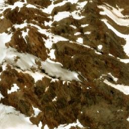 Satellite imagery of Cerro Las Lajas, CL