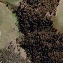 Satellite imagery of Round Hill, AU