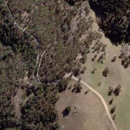 Satellite imagery of Round Hill, AU