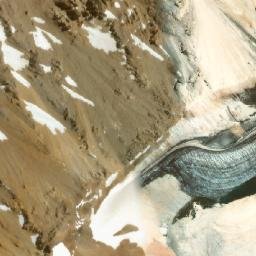 Satellite imagery of Cerro Torrecillas, AR