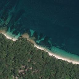 Satellite imagery of Scottish Rocks, AU