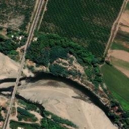 Satellite imagery of Cerro Esmeralda, CL