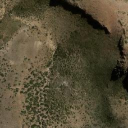 Satellite imagery of Cerro El Boleadero, AR