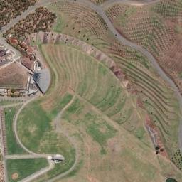 Satellite imagery of Lakeside Hill, AU