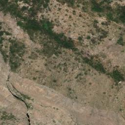 Satellite imagery of Loma de los Robles, CL