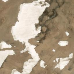 Satellite imagery of Paso Montañés, AR