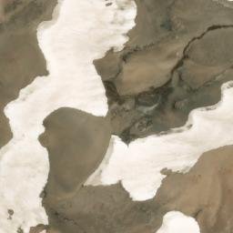 Satellite imagery of Paso Montañés, AR