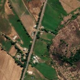 Satellite imagery of Cerro Cuatro Cuernos, CL