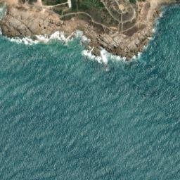 Satellite imagery of Commodore Point, AU