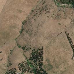Satellite imagery of Magpie Hill, AU