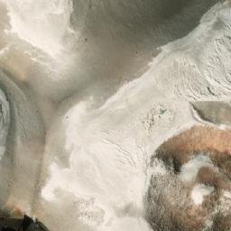 Satellite imagery of Cerro del Medio, CL