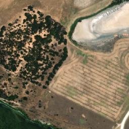 Satellite imagery of Boundary Bluff, AU