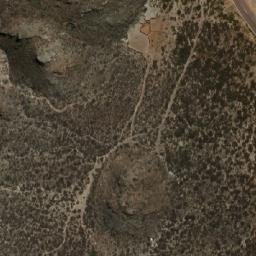Satellite imagery of Cerro Los Pozos, AR