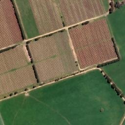 Satellite imagery of Mannus Hill, AU