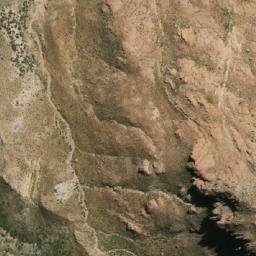 Satellite imagery of Cerro La Batra, AR