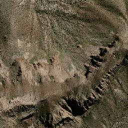 Satellite imagery of Cerro Risquera, AR